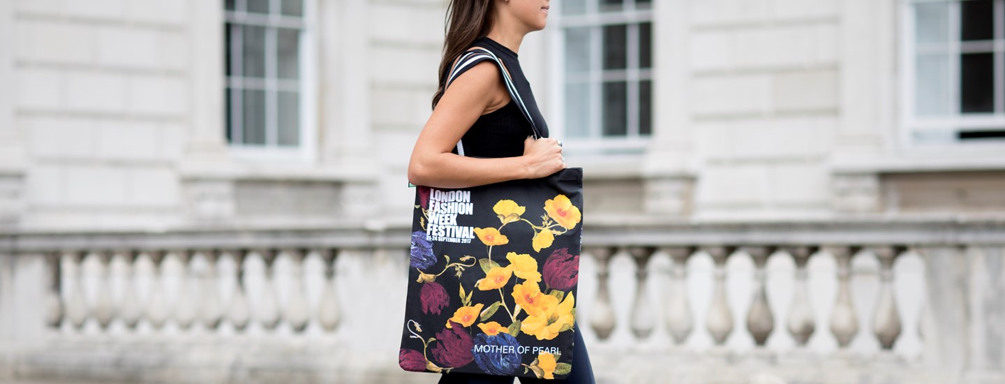 London fashion week tote best sale bag